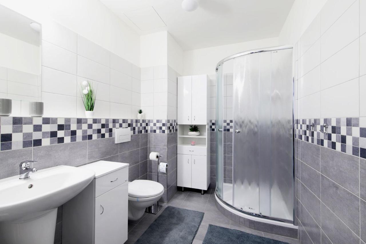 Mountain Apartments Klinovec Hexagon Loučná pod Klínovcem Εξωτερικό φωτογραφία